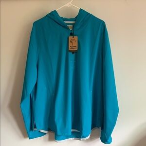 Alpine Parrot Hooded Sun Shirt